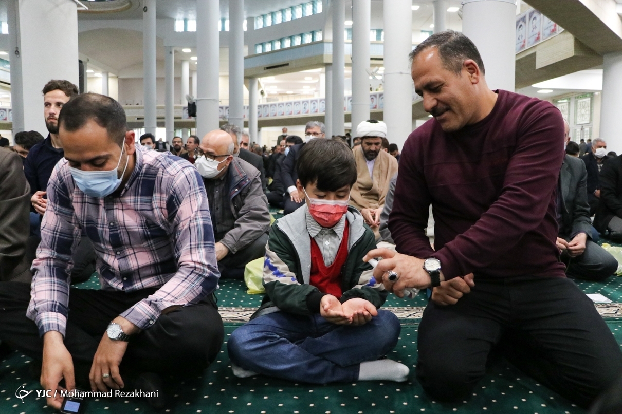 تصاویر: حضور فرشتگان در نماز عید فطر