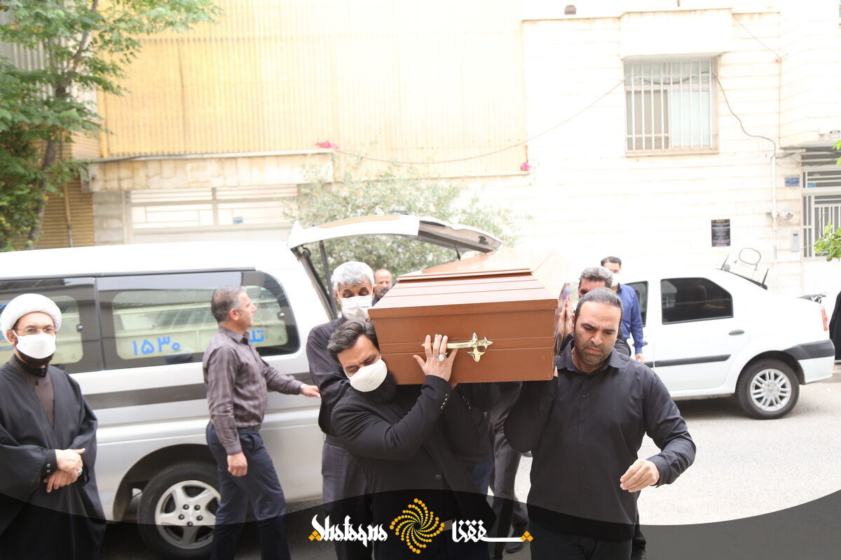 تصاویر: مراسم تشییع همسر  آیت الله جوادی آملی