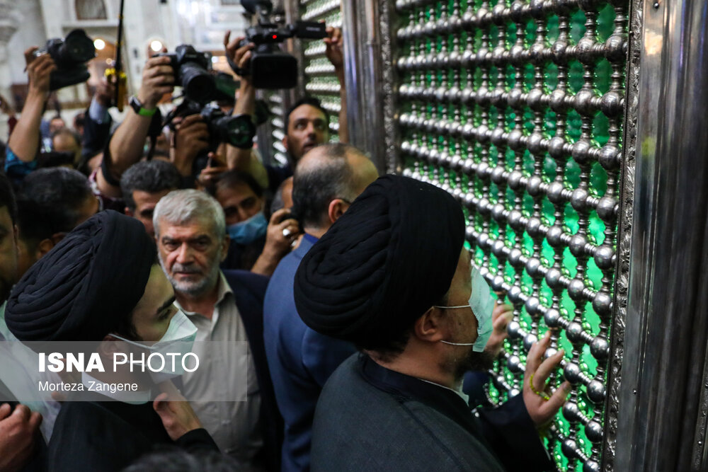 تصاویر: نشست &laquo;سیاست خارجی متوازن در مکتب امام خمینی (ره)&raquo; با حضور وزیر خارجه