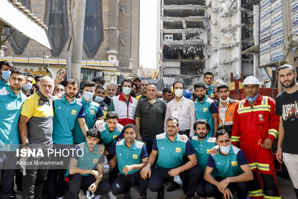 تصاویر: متروپل آبادان؛ نهمین روز پس از حادثه