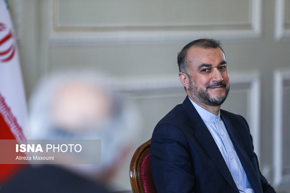 تصاویر: دیدار گروه&zwnj;های فلسطینی با امیر عبداللهیان به مناسبت سی&zwnj;وسومین سالگرد رحلت حضرت امام خمینی (ره)