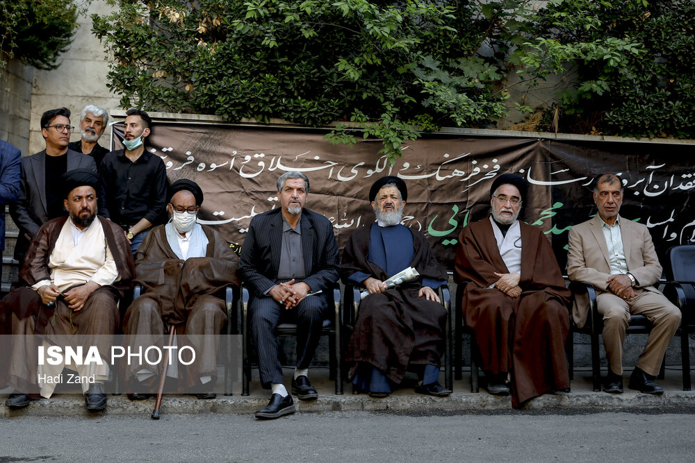 تصاویر: مراسم تشییع پیکر حجت&zwnj;الاسلام سید محمود دعایی