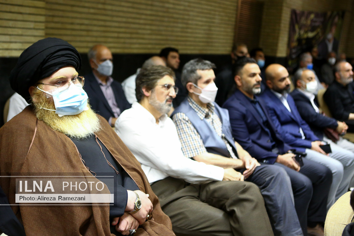 تصاویر: مراسم ختم حجت الاسلام و المسلمین سید محمود دعایی در مسجد نور