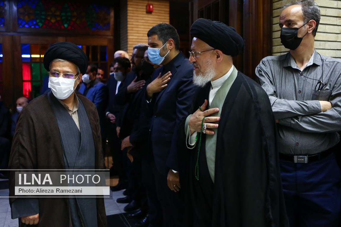 تصاویر: مراسم ختم حجت الاسلام و المسلمین سید محمود دعایی در مسجد نور