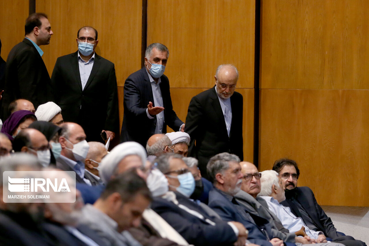 تصاویر: معارفه &laquo;سیدعباس صالحی&raquo;، مدیر جدید موسسه اطلاعات