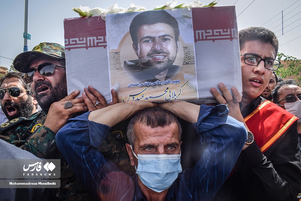 تصاویر: تشییع پیکر شهید &laquo;محمد عبدوس&raquo; در سمنان
