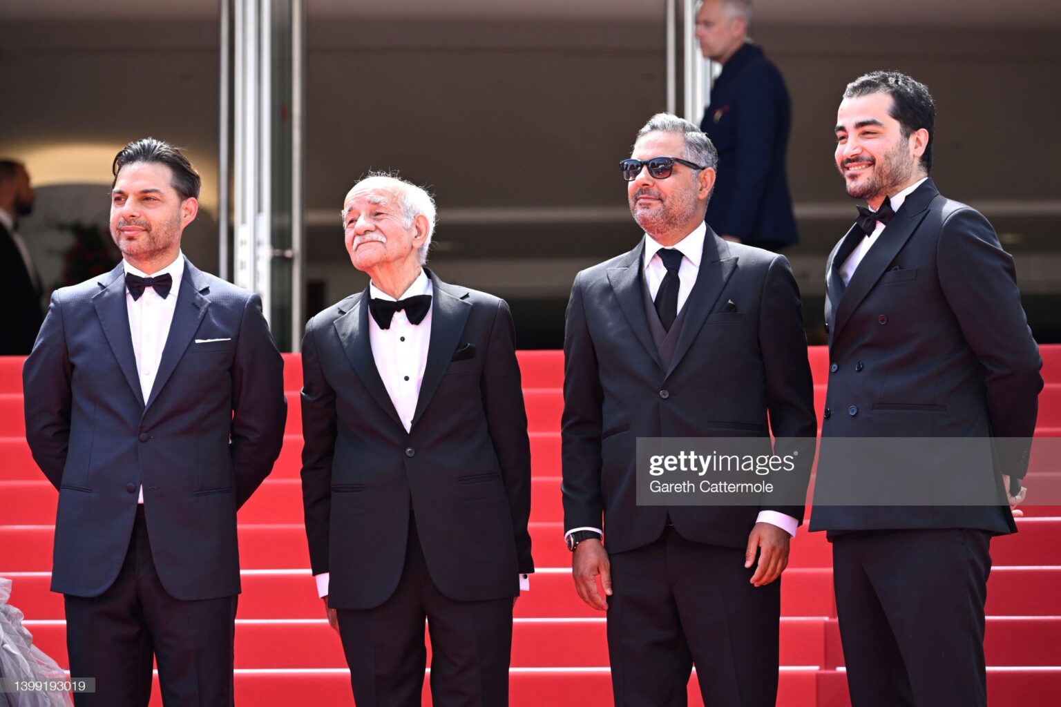 برگزاری مراسم فرش قرمز فیلم «برادران لیلا» سعید روستایی در جشنواره کن+ تصاویر برگزاری مراسم فرش قرمز فیلم «برادران لیلا» سعید روستایی در جشنواره کن+ تصاویر