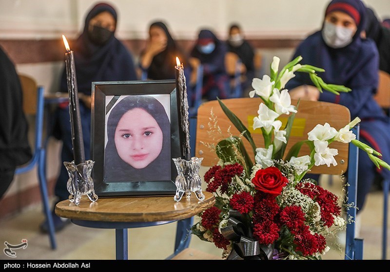 تصاویر: ملیکا دختر مینوشهری که در حادثه متروپل آبادان جان باخت
