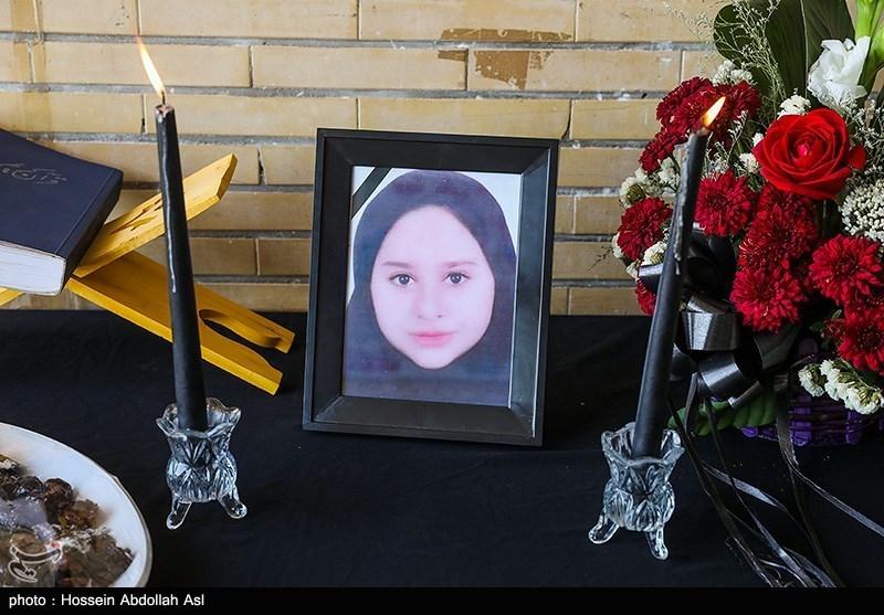 تصاویر: ملیکا دختر مینوشهری که در حادثه متروپل آبادان جان باخت