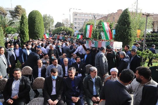 تشییع و خاکسپاری دو شهید گمنام در بانک ملی ایران