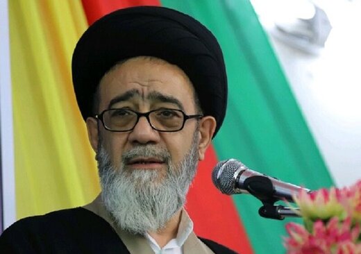 امام جمعه تبریز: رضایت شوهر در بی&zwnj;حجابی همسر جز اینکه او را شریک گناه می&zwnj;کند هیچ سود دیگری ندارد