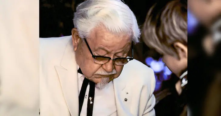 ۱۰ سلبریتی مشهوری که از شغل های معمولی شان اخراج شدند؛ از مدونا تا الویس پریسلی ۱۰ سلبریتی مشهوری که از شغل های معمولی شان اخراج شدند؛ از مدونا تا الویس پریسلی