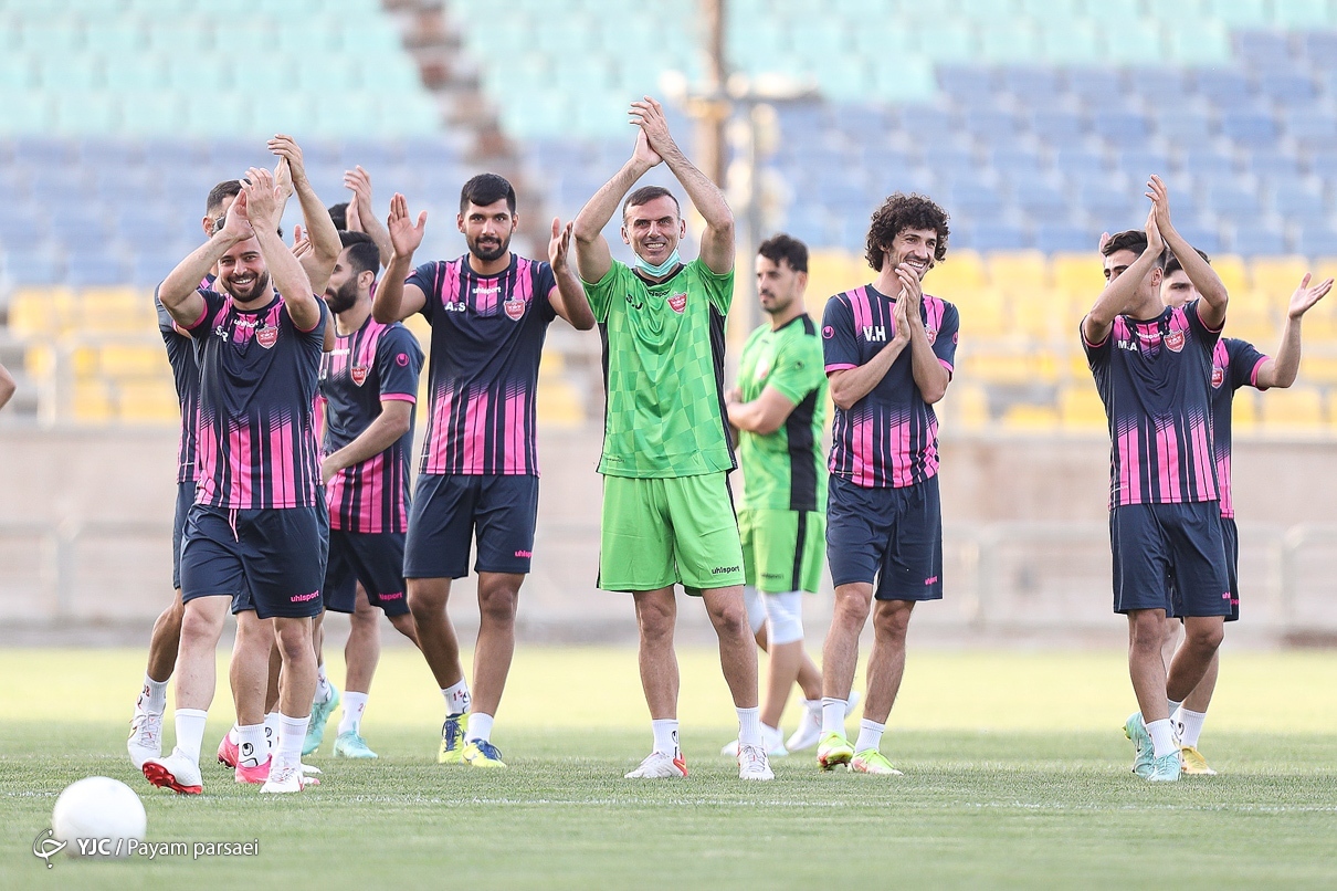 تصاویر: تمرین تیم فوتبال پرسپولیس