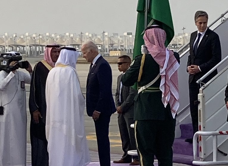 بایدن با پرواز مستقیم از اسرائیل وارد عربستان شد