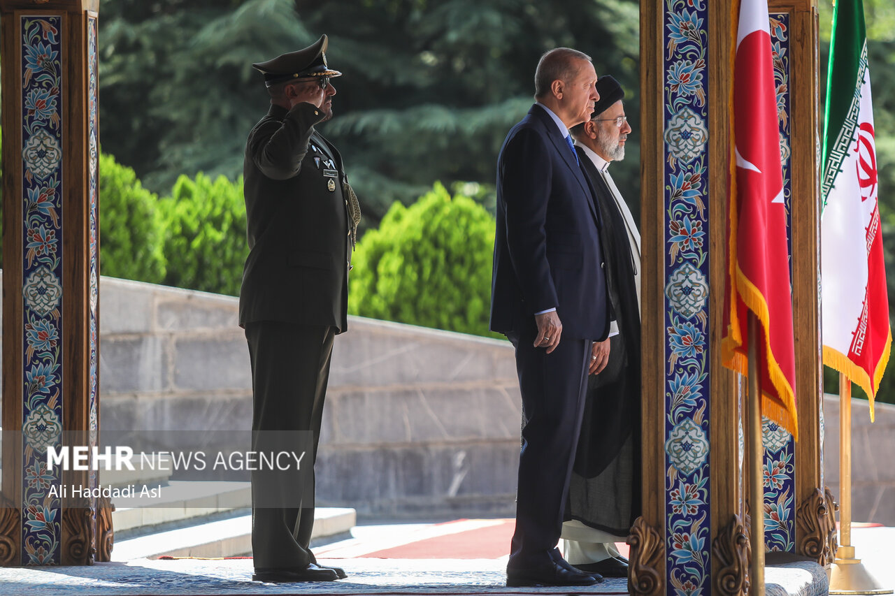 تصاویر: مراسم استقبال رسمی رئیسی از اردوغان رئیس جمهور ترکیه