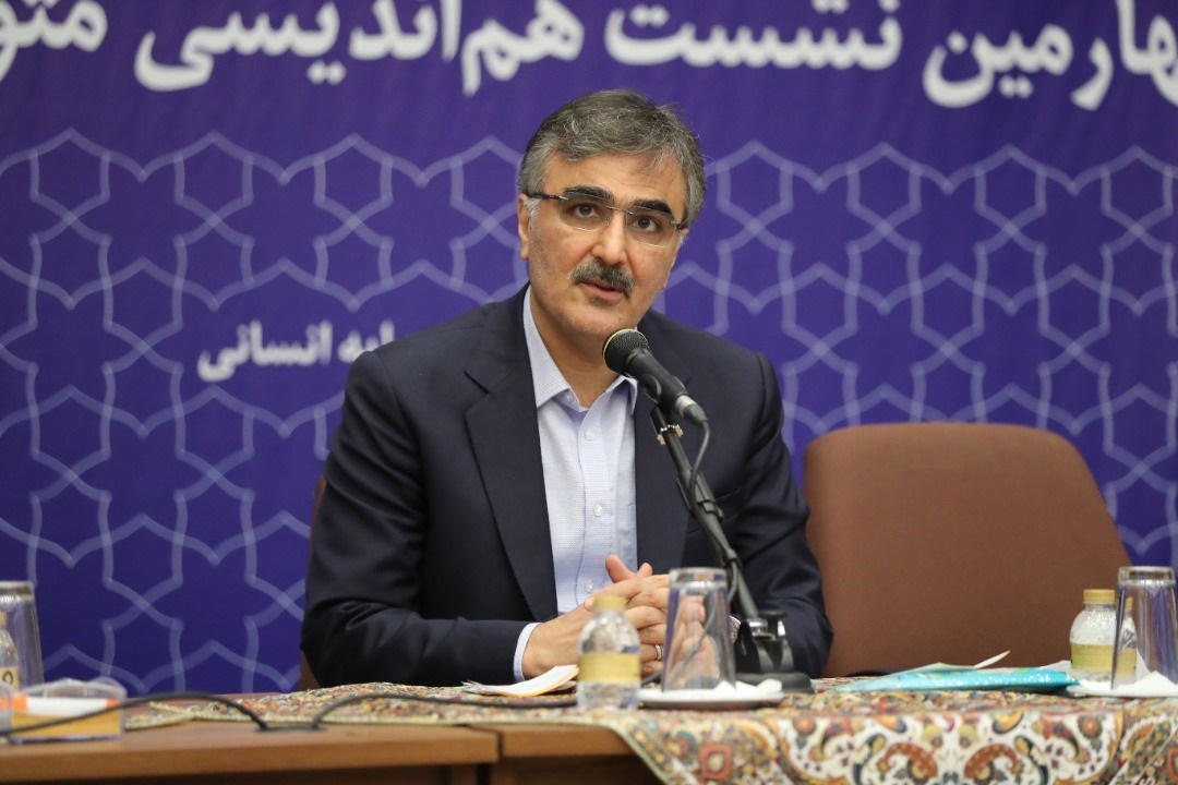 مدیرعامل بانک ملی ایران: مسیر ارتقای شغلی کارکنان باید به خوبی تعریف شود مدیرعامل بانک ملی ایران: مسیر ارتقای شغلی کارکنان باید به خوبی تعریف شود
