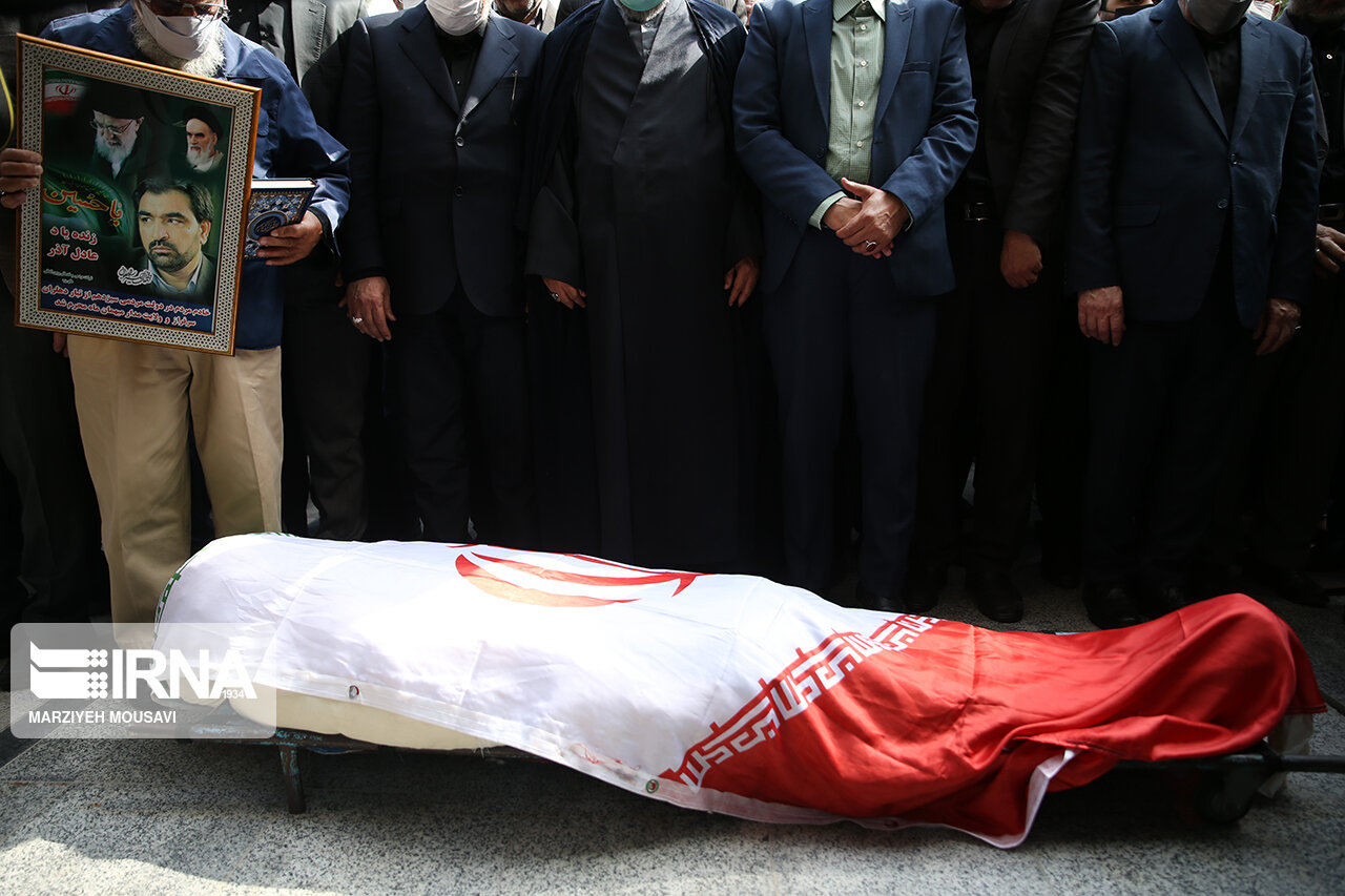 تصاویر: تشییع پیکر &laquo;عادل آذر&raquo;