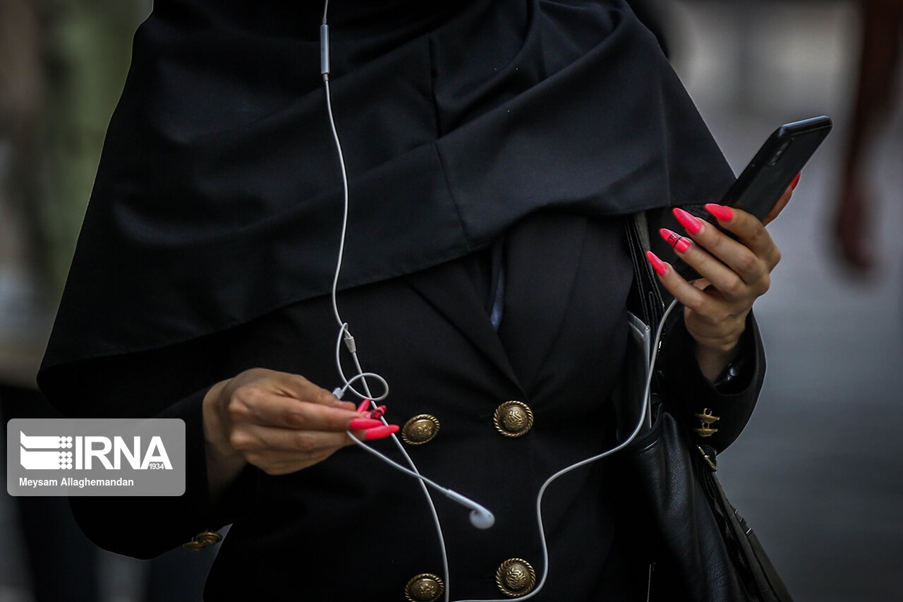 تصاویر: موبایل؛ همراه هر لحظه