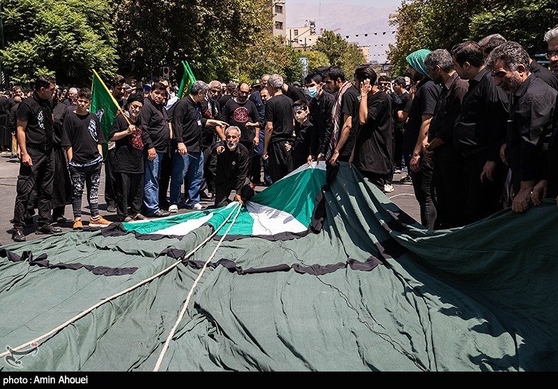 تصاویر: خیمه سوزان ظهر عاشورا - چهار راه گلوبندک تهران