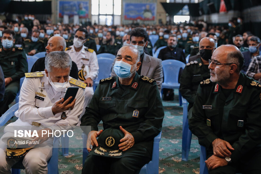 تصاویر: مراسم ختم پدر رییس سازمان بسیج مستضعفان
