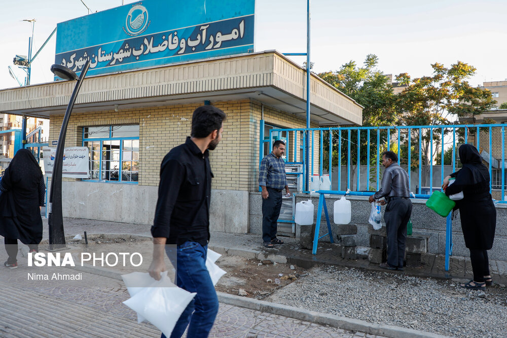 تصاویر: آبرسانی سیار در برخی از مناطق شهرکرد