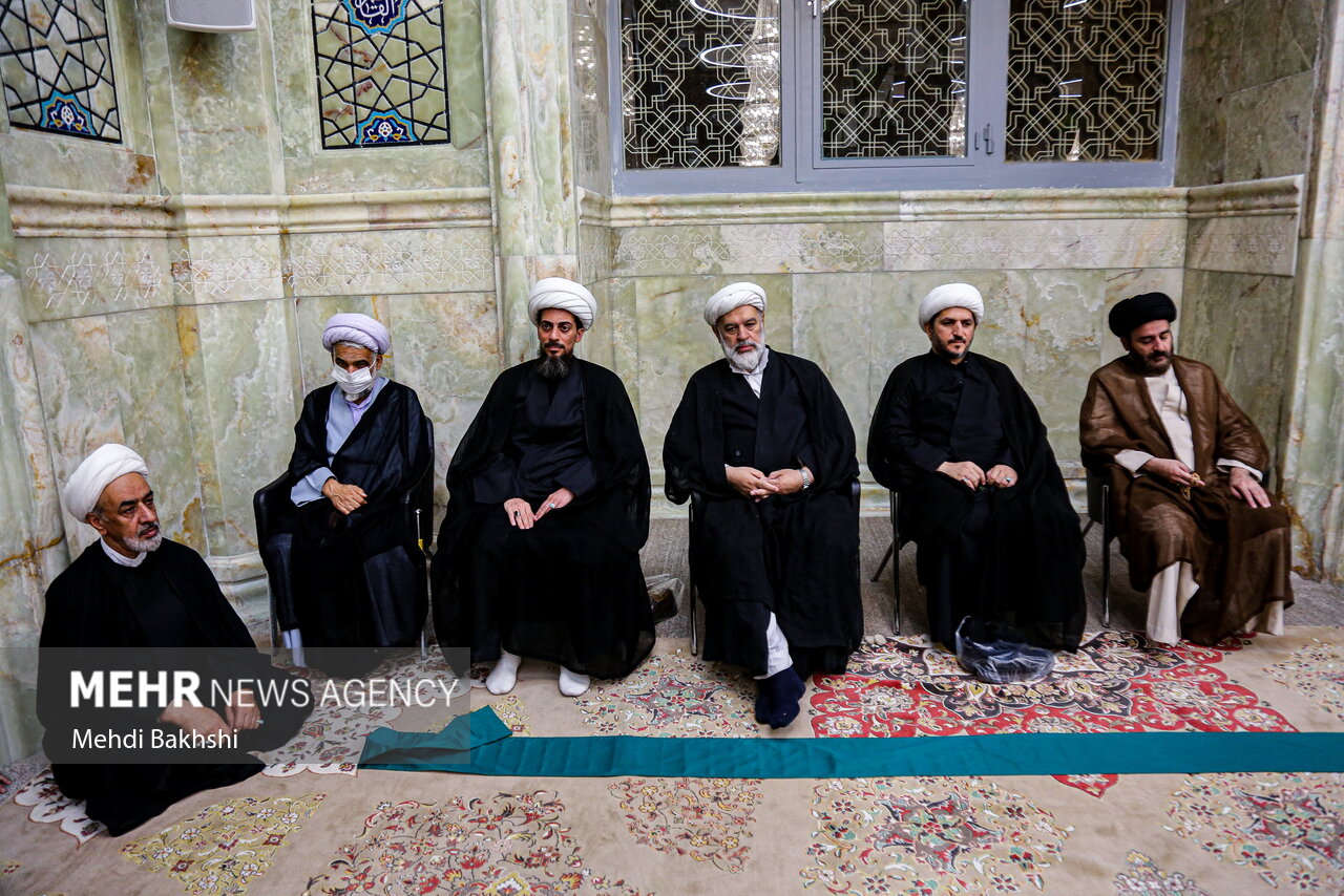 تصاویر: مراسم سالگرد ارتحال آیت الله سید محمد سعید حکیم