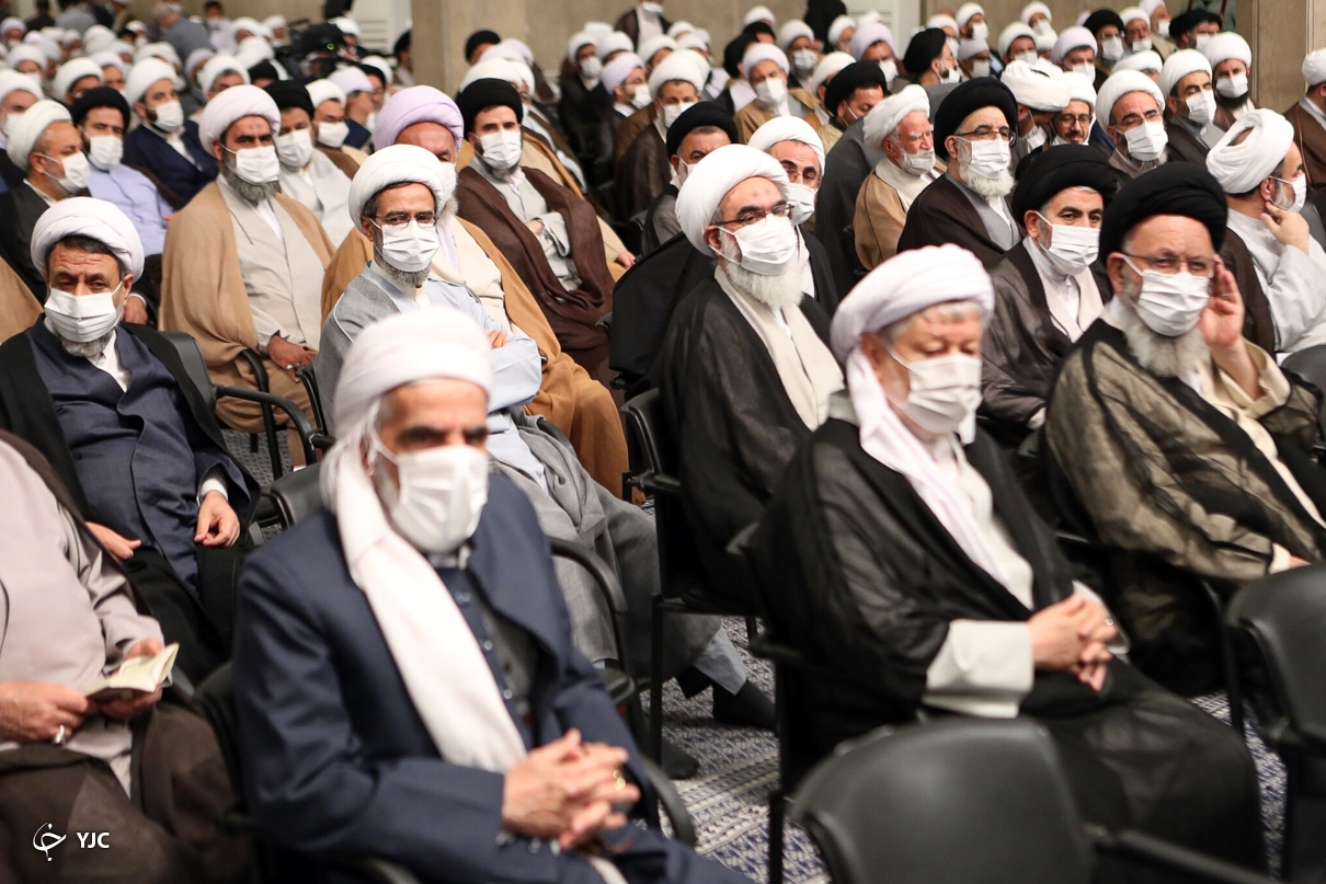 تصاویر: دیدار ائمه جمعه کشور با مقام معظم رهبری