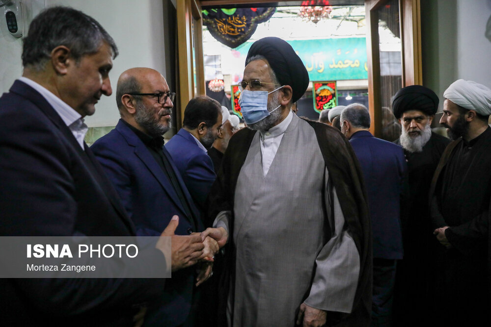 تصاویر: مجلس ترحیم &laquo;آیت الله ناصری&raquo; - مسجد ارگ تهران