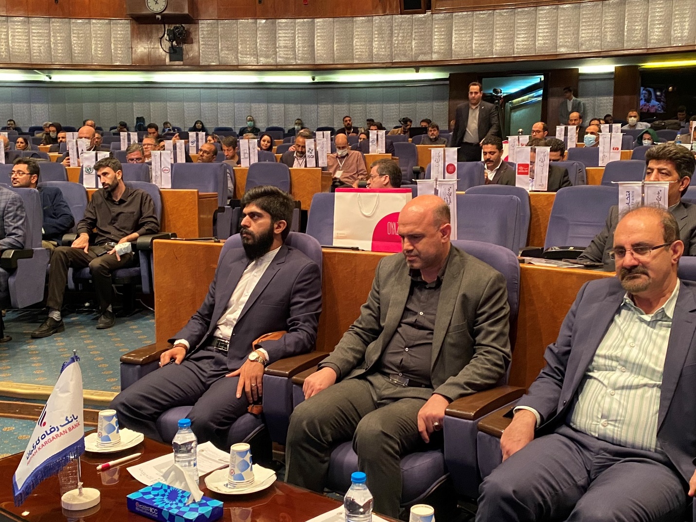 تندیس حاتم؛ افتخاری دیگر برای تریبون در حوزه مسئولیت اجتماعی تندیس حاتم؛ افتخاری دیگر برای تریبون در حوزه مسئولیت اجتماعی