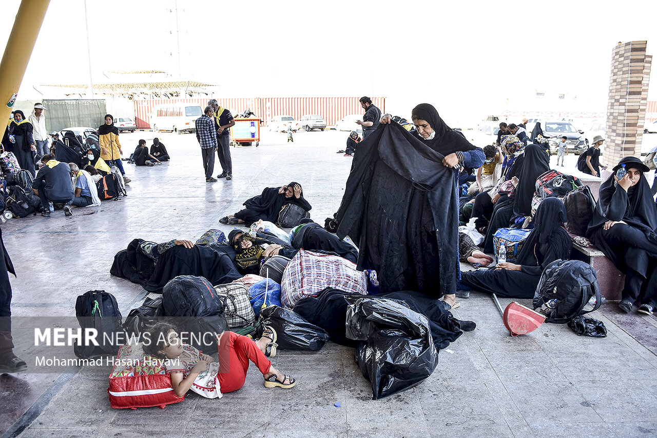تصاویر: حضور زائران خارجی در مرز شلمچه