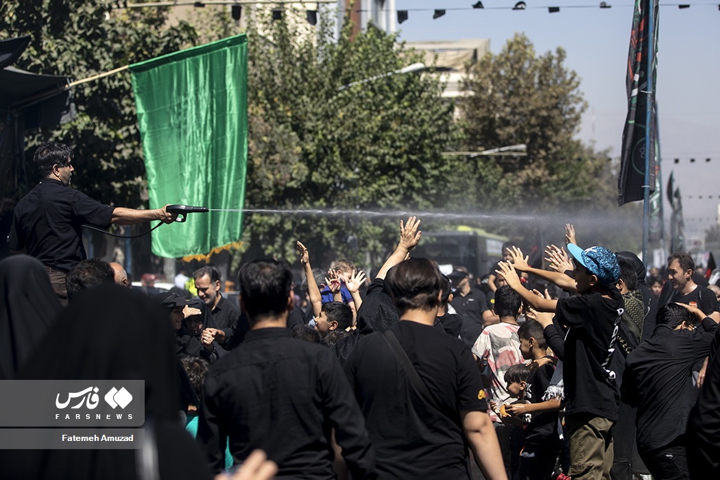 تصاویر: پیاده روی جاماندگان اربعین در تهران
