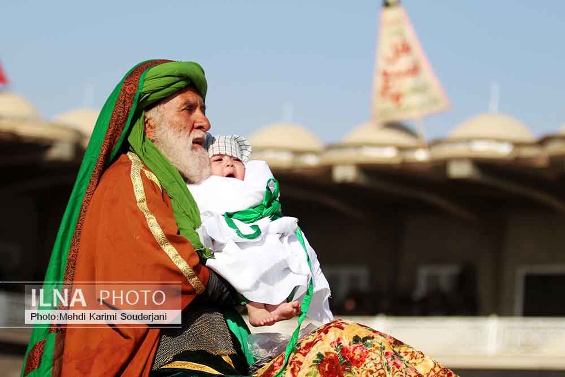 تصاویر: مقتل خوانی و نمایش همزمان تعزیه در امامزاده شاه کرم اصفهان