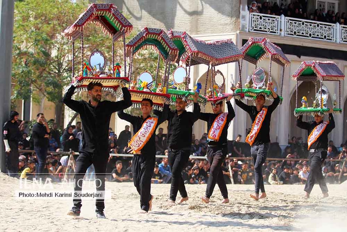 تصاویر: مقتل خوانی و نمایش همزمان تعزیه در امامزاده شاه کرم اصفهان