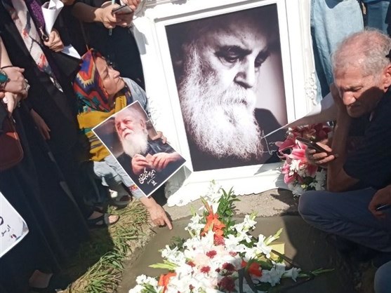 پیکر «سایه» در پارک محتشم رشت به خاک سپرده شد پیکر «سایه» در پارک محتشم رشت به خاک سپرده شد
