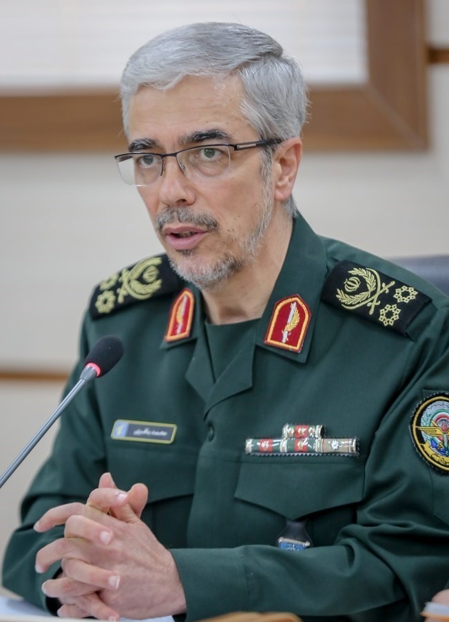 پدافند هوایی توانسته با هوشمندی امنیت آسمان ایران را صیانت کند پدافند هوایی توانسته با هوشمندی امنیت آسمان ایران را صیانت کند