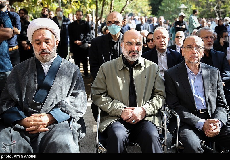 تصاویر: تشییع پیکر مرحوم رضا روستا آزاد رئیس اسبق دانشگاه شریف