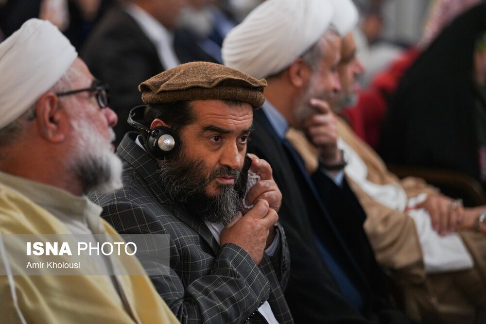 تصاویر: نشست وزیر امور خارجه با مهمانان سی و ششمین کنفرانس بین‌المللی وحدت اسلامی