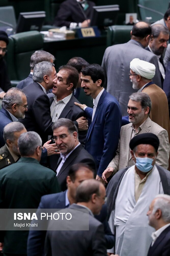 تصاویر: جلسه رای اعتماد به وزیر پیشنهادی تعاون، کار و رفاه اجتماعی