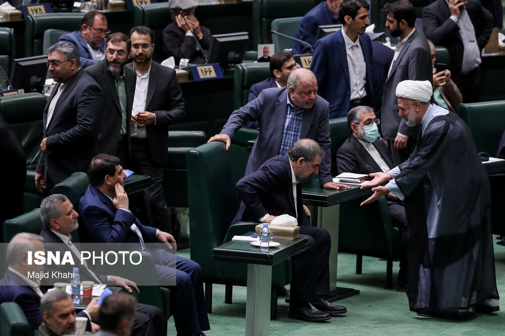 تصاویر: جلسه رای اعتماد به وزیر پیشنهادی تعاون، کار و رفاه اجتماعی