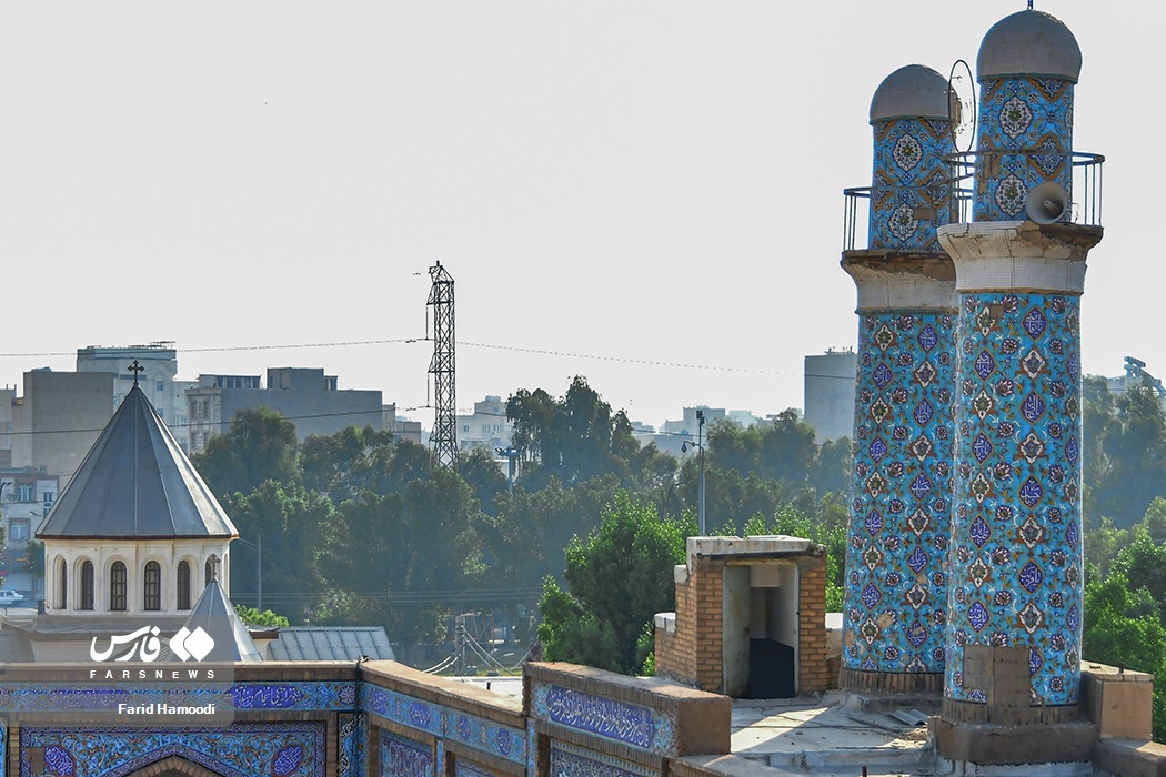 تصاویر: همسایگی مسجد و کلیسا در «آبادان»