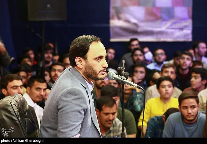 تصاویر: جلسه پرسش و پاسخ در هیئت ثارالله زنجان با حضور سخنگوی دولت
