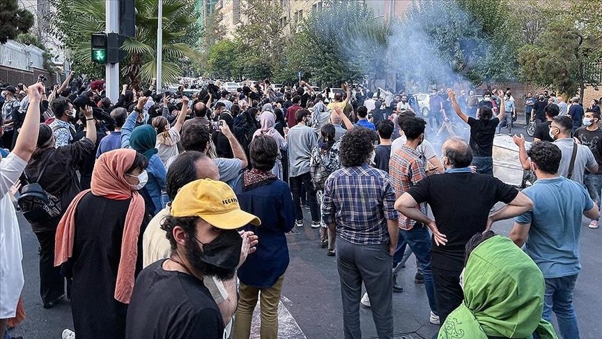 نخستین دادگاه متهمان حوادث اخیر برگزار شد / صدور کیفرخواست برای ۲۱۰ نفر در کرج نخستین دادگاه متهمان حوادث اخیر برگزار شد / صدور کیفرخواست برای ۲۱۰ نفر در کرج