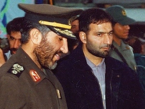 محسن رضایی: به پسرم احمد گفتم سعی کن از طرف اسرائیلی اطلاعاتی درباره سرنوشت حاج احمد متوسلیان به دست بیاوری / در مالزی به ماموران وزارت اطلاعات گفته بود اسرائیلیها میخواهند به محض اینکه ایران بخواهد موشکهایش را جابهجا کند، آنها را بزنند / چند وقت بعد شهید طهرانی مقدم را زدند و روز بعد، پسر من احمد را در دبی کشتند / متوجه شدم تلفنهای من و احمد شنود میشده محسن رضایی: به پسرم احمد گفتم سعی کن از طرف اسرائیلی اطلاعاتی درباره سرنوشت حاج احمد متوسلیان به دست بیاوری / در مالزی به ماموران وزارت اطلاعات گفته بود اسرائیلیها میخواهند به محض اینکه ایران بخواهد موشکهایش را جابهجا کند، آنها را بزنند / چند وقت بعد شهید طهرانی مقدم را زدند و روز بعد، پسر من احمد را در دبی کشتند / متوجه شدم تلفنهای من و احمد شنود میشده