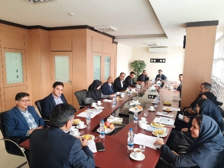 نشست مدیریت بیمه های مسئولیت بیمه پاسارگاد با روسای شعب و نمایندگان عمومی منتخب منطقه ۲ نشست مدیریت بیمه های مسئولیت بیمه پاسارگاد با روسای شعب و نمایندگان عمومی منتخب منطقه ۲