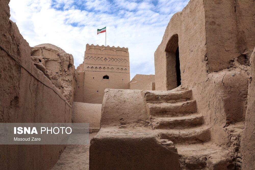 تصاویر: قلعه سریزد