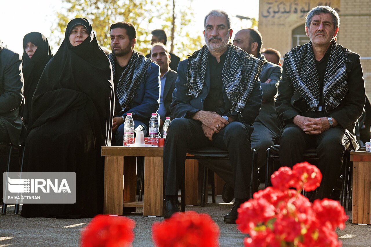تصاویر: یادبود شهید نوجوان «محمدرضا کشاورز»