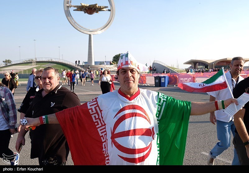 تصاویر: حاشیه دیدار تیم‌های فوتبال ایران و انگلیس- جام جهانی ۲۰۲۲