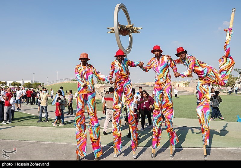 تصاویر: حاشیه دیدار تیم‌های فوتبال ایران و انگلیس- جام جهانی ۲۰۲۲