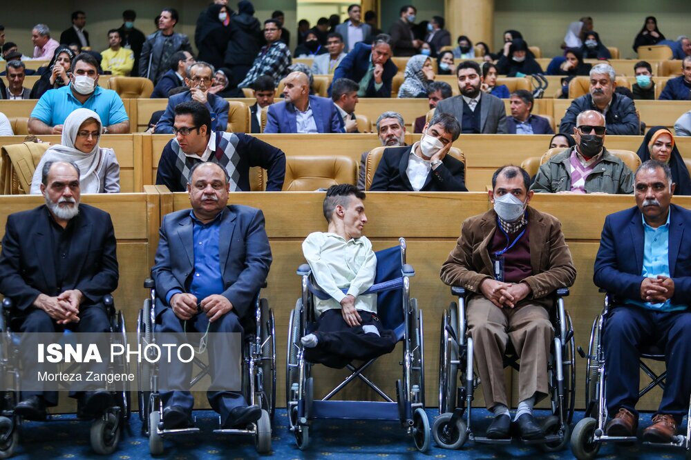 تصاویر: مراسم گرامیداشت «روز جهانی افراد دارای معلولیت» با حضور رییس جمهور