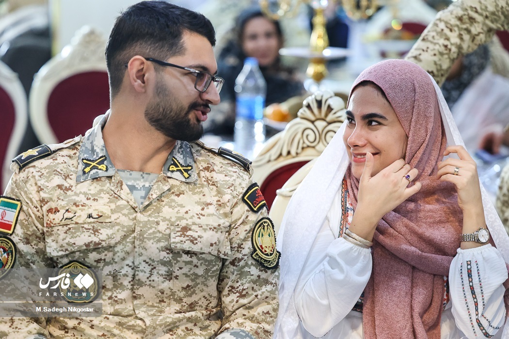 تصاویر: جشن ازدواج ۲۵۴ سرباز وظیفه